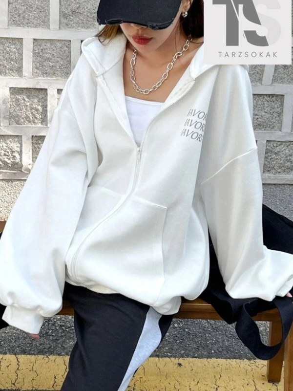 Kadın Beyaz Kapüşon Detay Fermuarlı