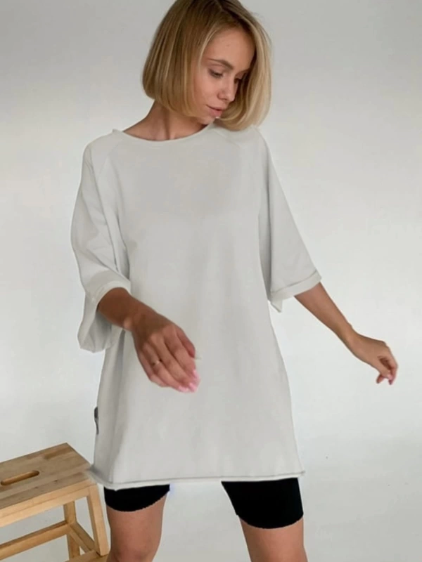 Kadın Beyaz Regular Fit Kısa Kollu Bol Kesim Pamuklu Bisiklet