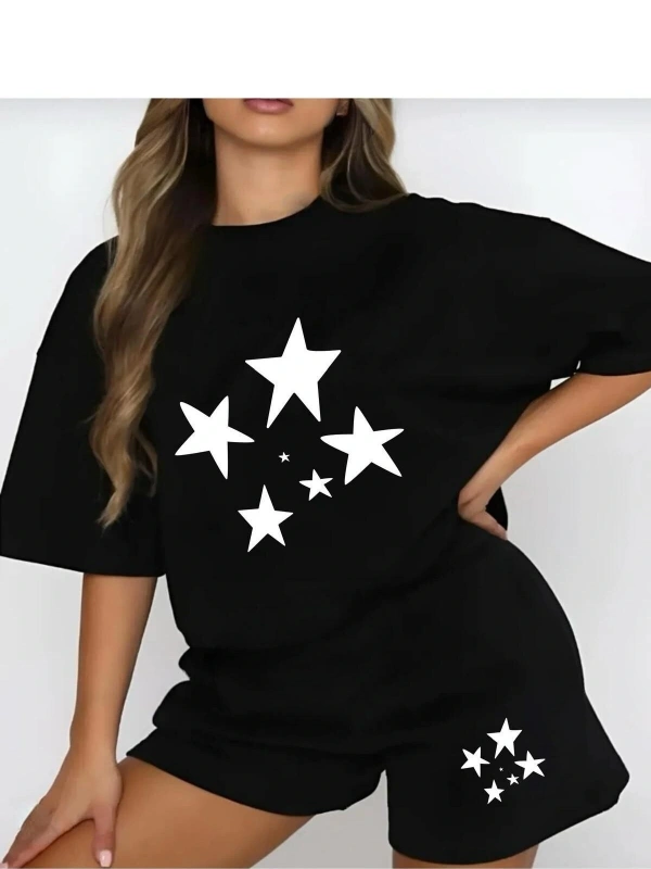Kadın Siyah Göğüs Yıldız BaskılıOversize Şort- T-Shirt Takım strup0000000000050