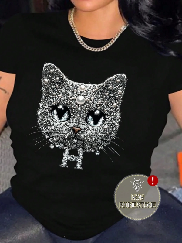 Kadın Yazlık Günlük Tişört Elmas Kedi Desenli ve Yuvarlak Yaka Kısa Kollu