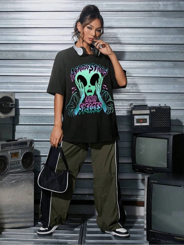 Karikatür ve Grafik tasarım Oversize T-shirt Cartoon/Letter serisi kod122