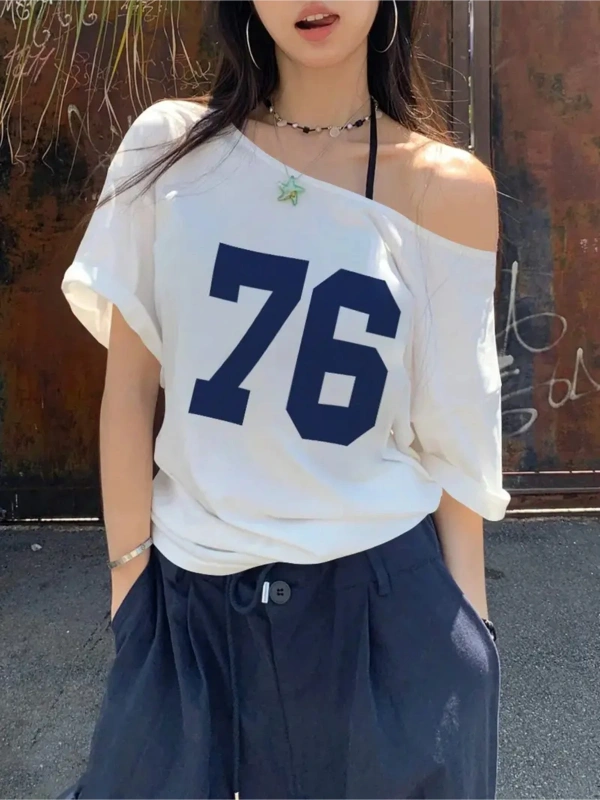 Kayık Yaka 76 Baskılı Oversize %100 Pamuk