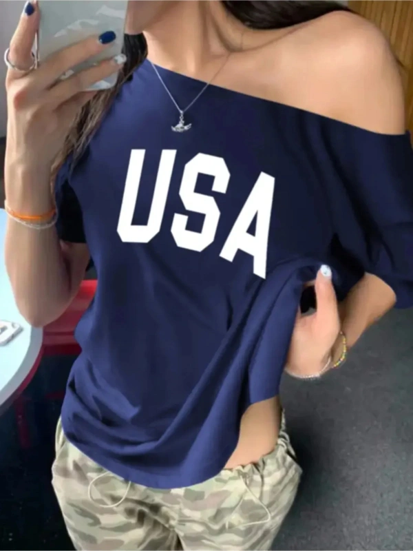 Lacivert Kadın Düşük Omuz Kayık Yaka Baskılı