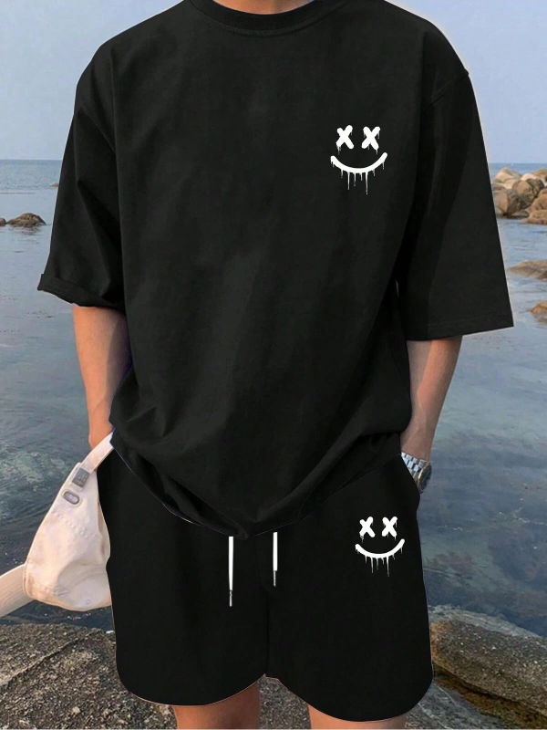 Manfinity Hypemode Erkek Baskılı Kısa Kollu Tişört Ve Şort Takımı