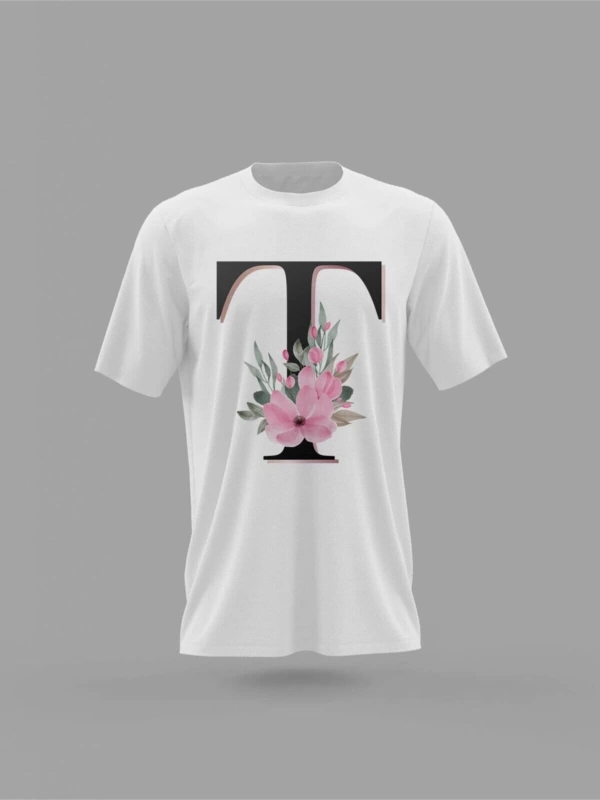 MAVİ T Harfi Baş Harf Pembe Çiçekli Baskılı T-shirt PNRMTSHRT4485