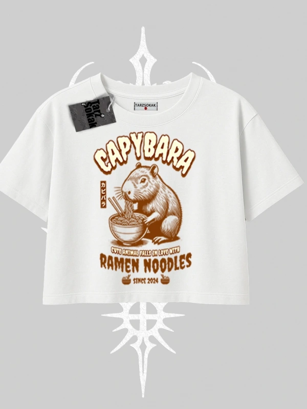 Oversize Crop Tshirt Cute Capybara Enjoying Ramen Noodles Artwork