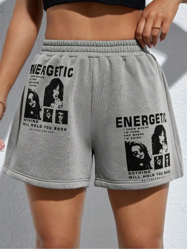 PETITE Figure & Slogan Graphic Track Şort