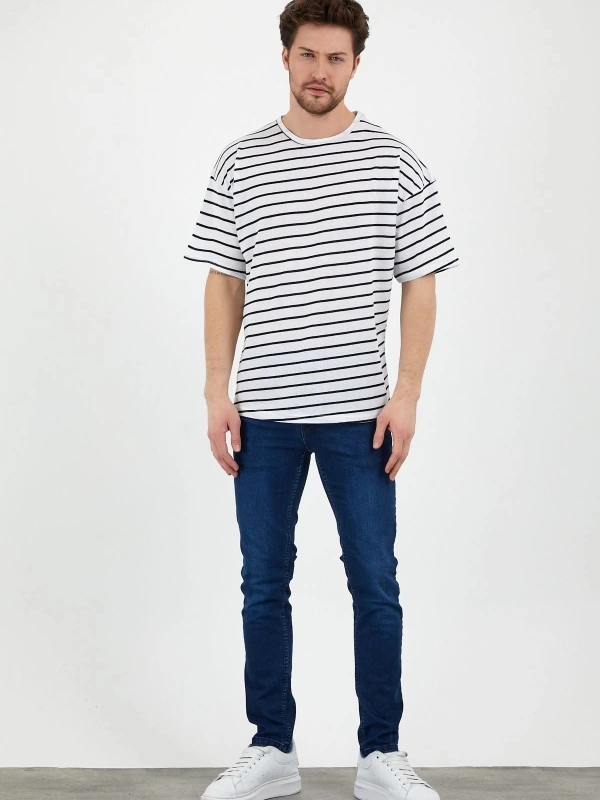 Unisex Beyaz Siyah Çizgili Oversize Tshirt