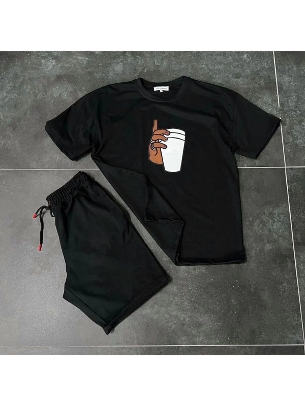 Unisex Paper Cup Baskılı Siyah T-shirt ve Siyah Şort Sporcu Kombin