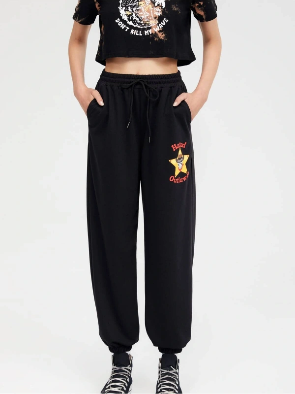 X Outlasted Letter Skull Graphic 4 Mevsim Eşofman