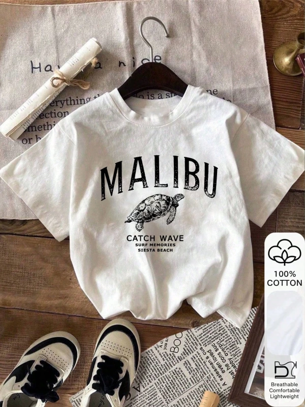 Yazlık Kadın Bol Tişört, MALIBU ve Kaplumbağa Baskılı, %100 Pamuklu Beyaz Kısa Kollu Grafik T