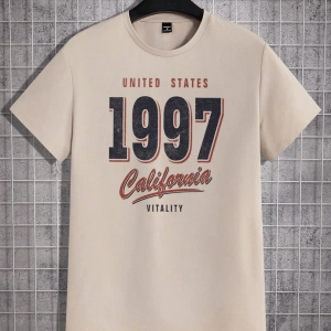 1997 Vintage Amerikan Yazı Tipi Stili Moda Rahat Baskılı Siyah Kısa Kollu Tiş