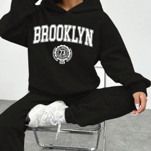 2li Kadın Rahat Basit İngilizce Harfli Kapüşonlu Sweatshirt ve Eşofman Altı Tak