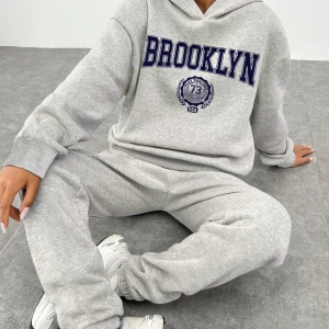 2li Kadın Rahat Basit İngilizce Harfli Kapüşonlu Sweatshirt ve Eşofman Altı Tak