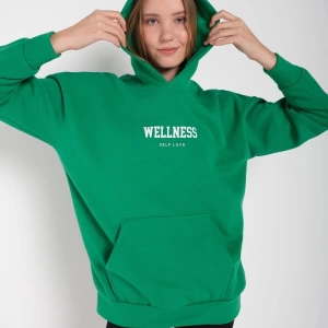 Kadın Yeşil Wellness Baskılı Kapüşonlu Oversize Sweatshirt wellnessysil