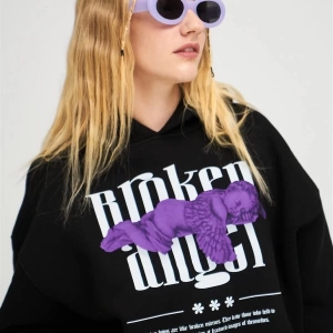 Unisex Broken Angel Sweatshirt Siyah Trndz1374