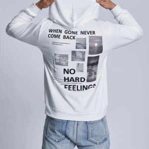 Unisex Beyaz Sırt Baskılı Kapşonlu Oversize Sweatshirt NOHARDSIRTYAZISWEATSH