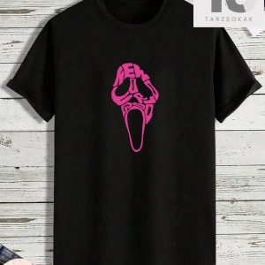 Anime Erkekler Figür ve Harf Grafikli Tişört