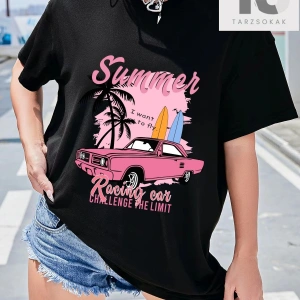 Araba ve Mektup Grafikli Düşük Omuzlu Tişört