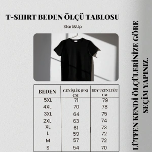 Astronot Ve Gezegen Baskılı Unisex Oversize T-Shirt