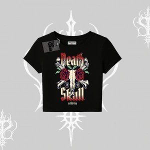 Babby Tee Tshirt Skull & Roses Vintage West Coast Rebellion