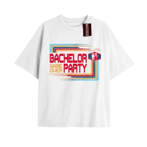 BACHELOR GAME OVER PARTY Unisex Oversize Yazılı Tshirt BEYAZ