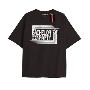 BACHELOR GAME OVER PARTY Unisex Oversize Yazılı Tshirt SİYAH