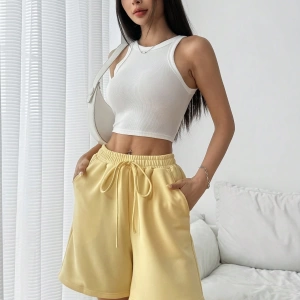 Bağcıklı Bel Eğimli Cep Şort
