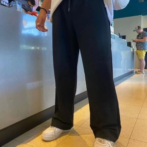 Baggy Bol Kesim Eşofman