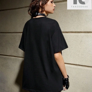 Batman X Harf Grafikli Düşük Omuz Tişört