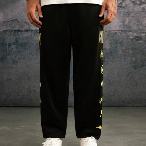 BATMAN X SHEIN 85. Erkek Günlük Bol Örgü Jogger Pantolon Çoklu Klasik Logo Baskıları, Siyah