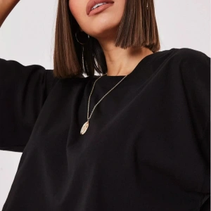 Beyaz %100 Pamuk Bisiklet Yaka Oversize Crop T-shirt