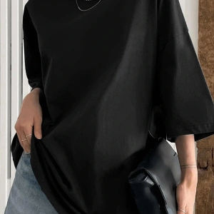 Beyaz Basic Düz Baskısız Oversize Salas Boyfriend Kadın