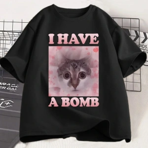 Beyaz Bir Bomba Var Komik Kedi Dank Meme Tee Kedi Lover Unhinged Çirkin