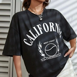 Beyaz Calıfornia Baskılı Oversize