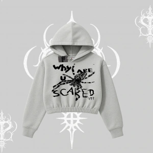 Beyaz Crop Kapşonlu Sweatshirt Why are u Scared