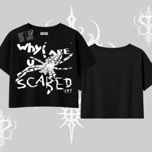 Beyaz Crop Tişört Why are u Scared