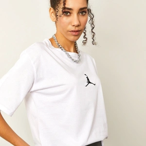 Beyaz Kadın Air Baskılı Bisiklet Yaka Tişört