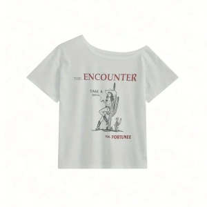 Beyaz Kadın Düşük Omuz Kayık Yaka Baskılı