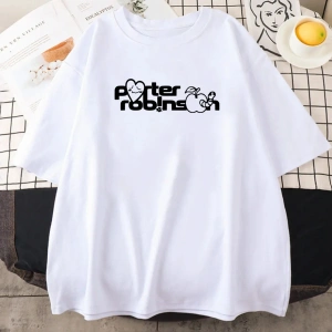 Beyaz Karikatür Tee Porter Robinson gülümseme dünya