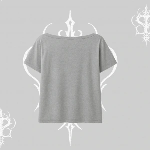 Beyaz Kayık yaka Tişört Özel logolu