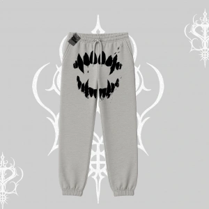 Beyaz Lastikli Eşofman Altı Vampir Dış