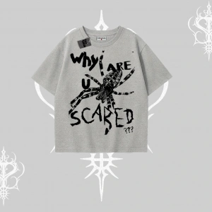 Beyaz Oversize Tişört Why are u Scared