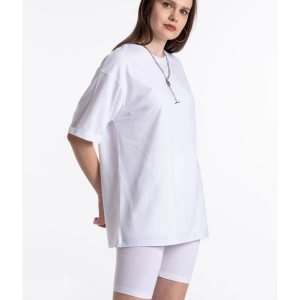 Beyaz Renkli, Düz, Kısa Kollu Boyfriend Örme T-shirt