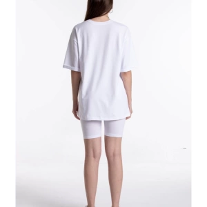 Beyaz Renkli, Düz, Kısa Kollu Boyfriend Örme T-shirt