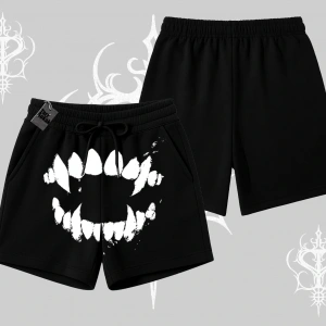 Beyaz Şort Vampir Dış