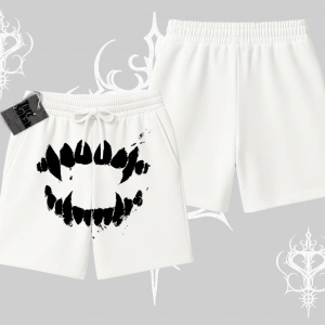 Beyaz Şort Vampir Dış
