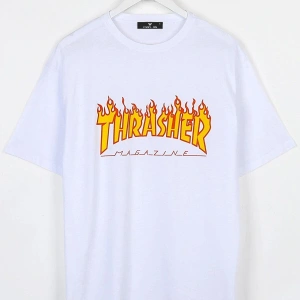 Beyaz Trasher Baskılı Unisex Ovesize T-shirt