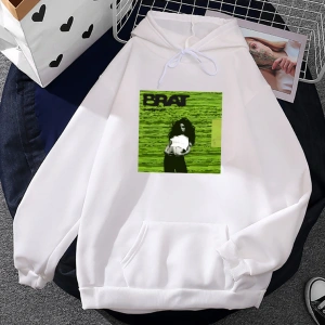 Beyaz Unisex Pop müzik şarkıcı Charli XCX hayranları için albümü Brat grafik baskı il