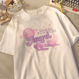 Beyaz Unisex Saturn Angel Yazılı Tişört